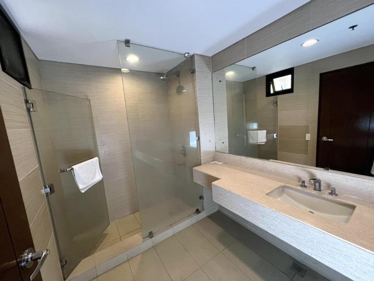Anvaya Cove Short Term Rental Condos モロン エクステリア 写真