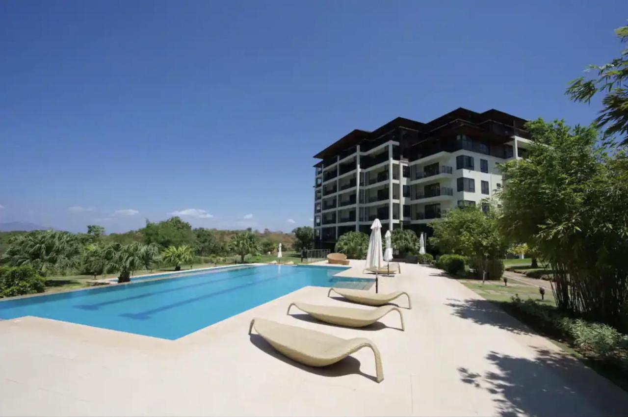 Anvaya Cove Short Term Rental Condos モロン エクステリア 写真